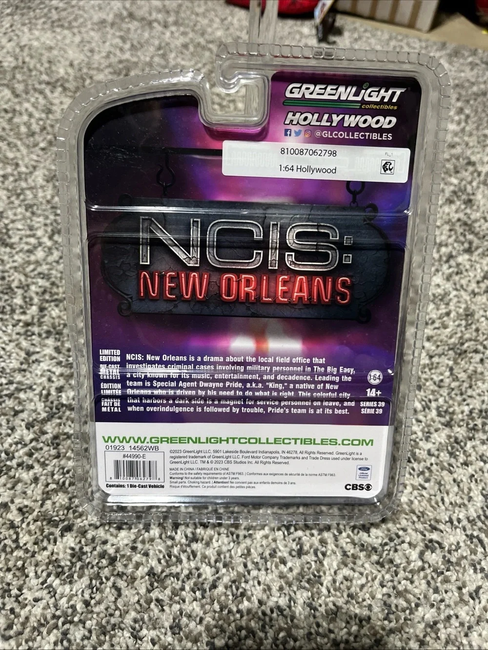 1:64 Greenlight *HOLLYWOOD 39* NCIS New Orleans 2006 Ford Crown Victoria Police